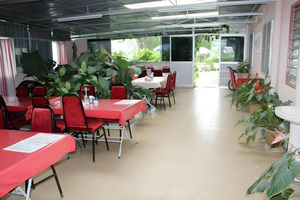 Krs Pines Hotel Cameron Highlands Exterior foto