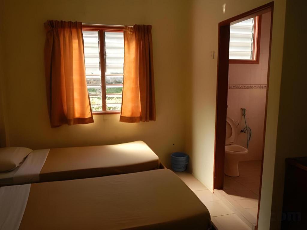 Krs Pines Hotel Cameron Highlands Exterior foto