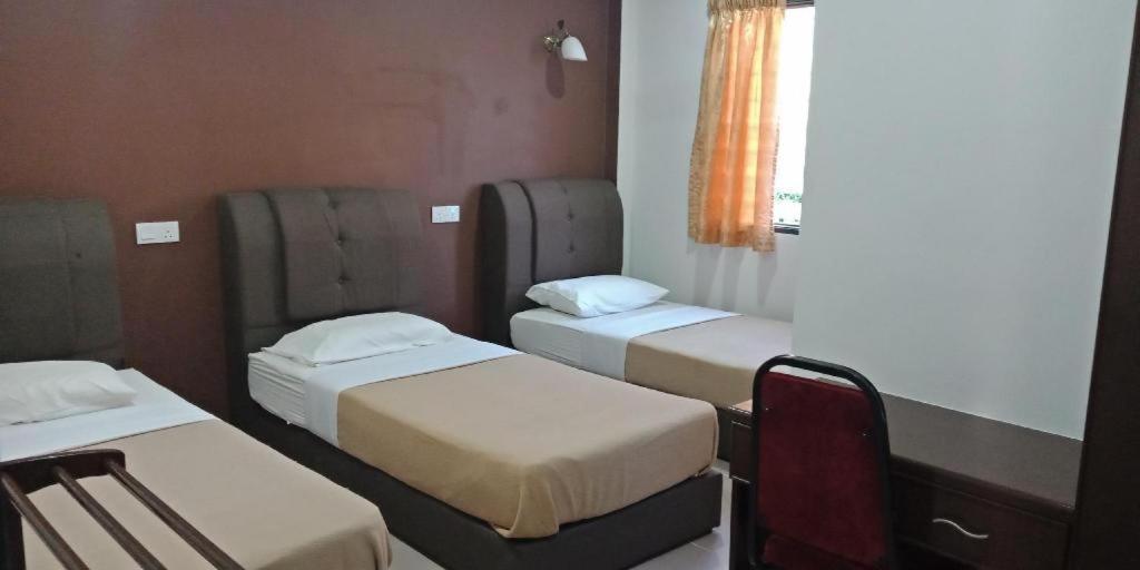 Krs Pines Hotel Cameron Highlands Exterior foto